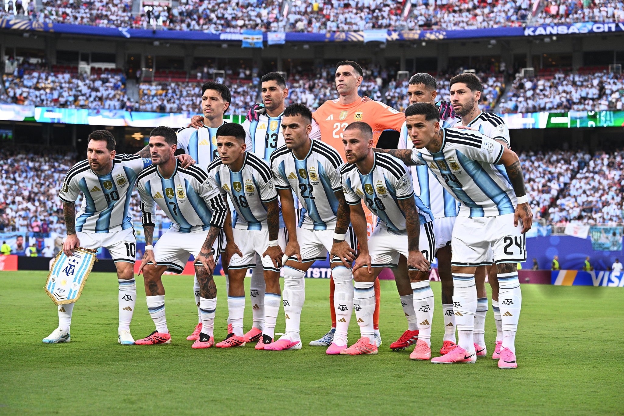 Why Every Player is Wearing Pink Boots at the 2026 FIFA World Cup - Image 2