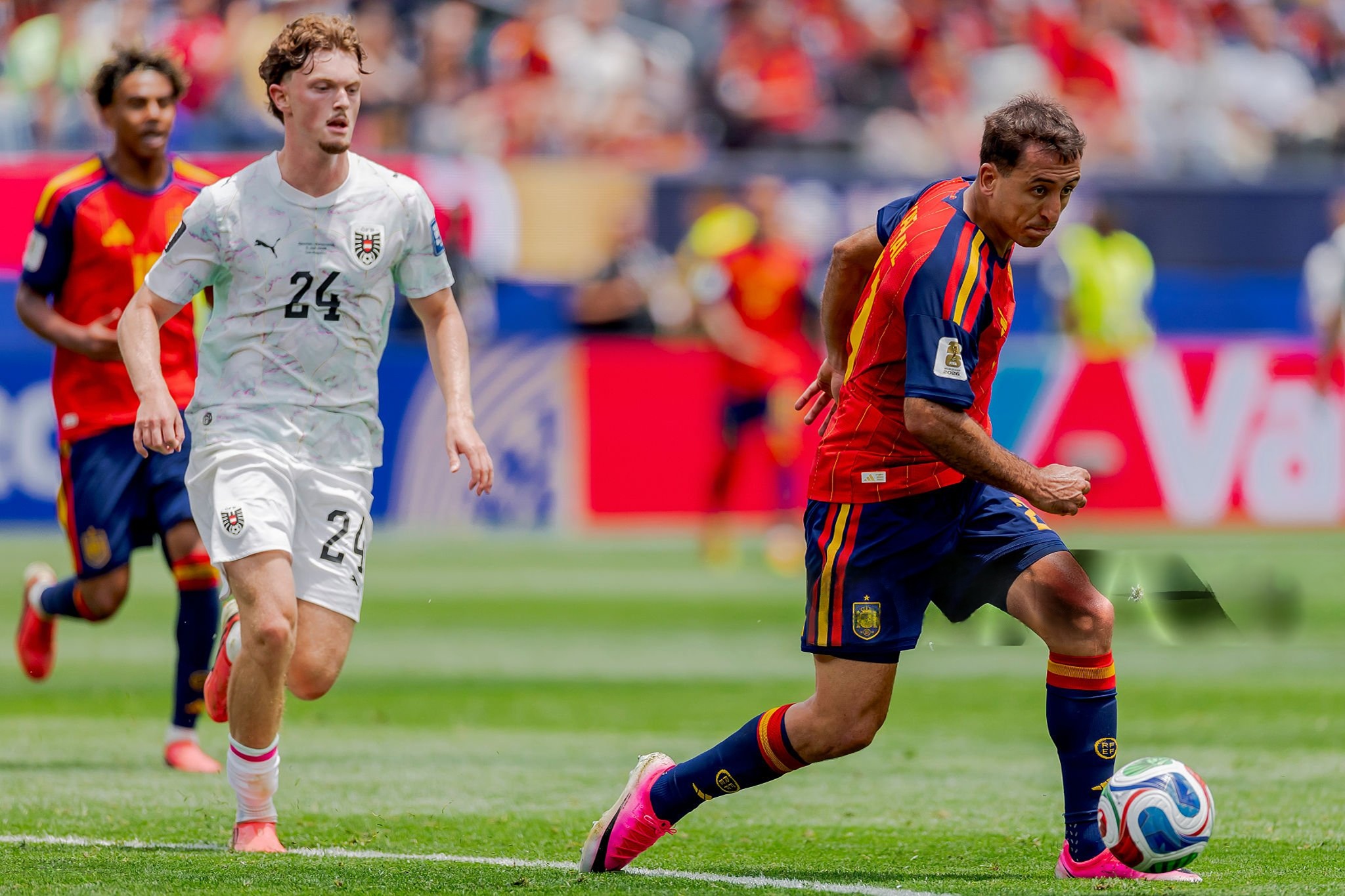 Spain Into Quarterfinals as Oyarzabal Delivers Again - Image 4